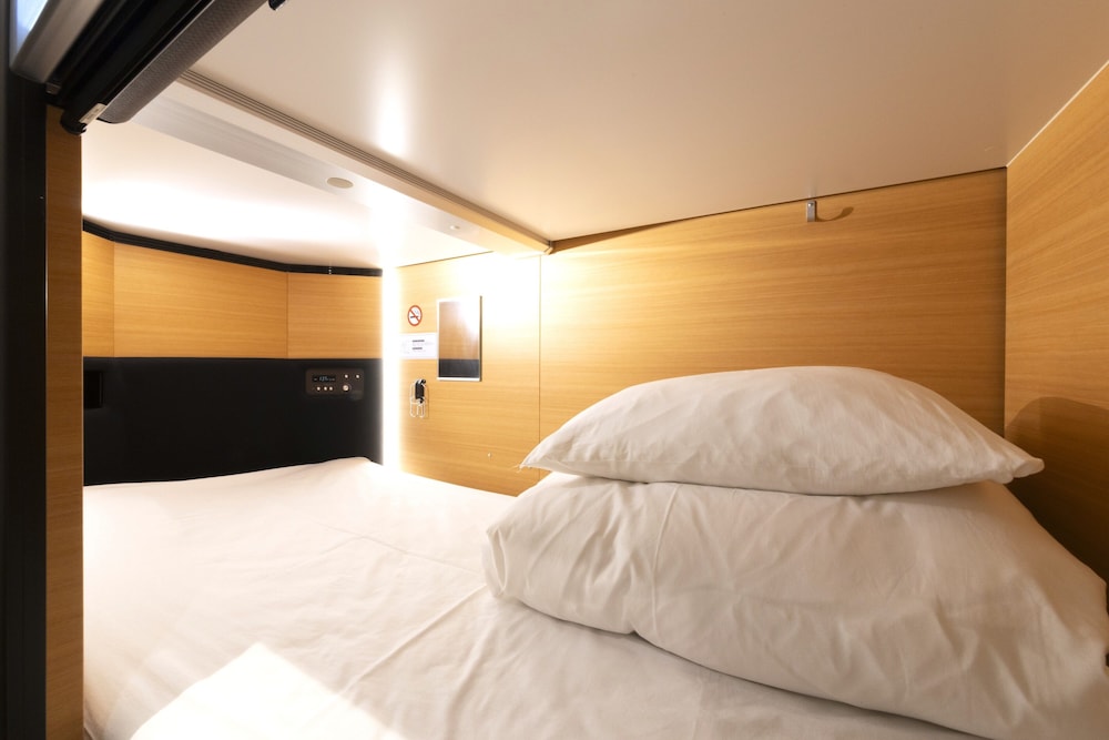 アパートメント ベッド (複数台) 禁煙 客室15 | SLEEP LAB 浅草