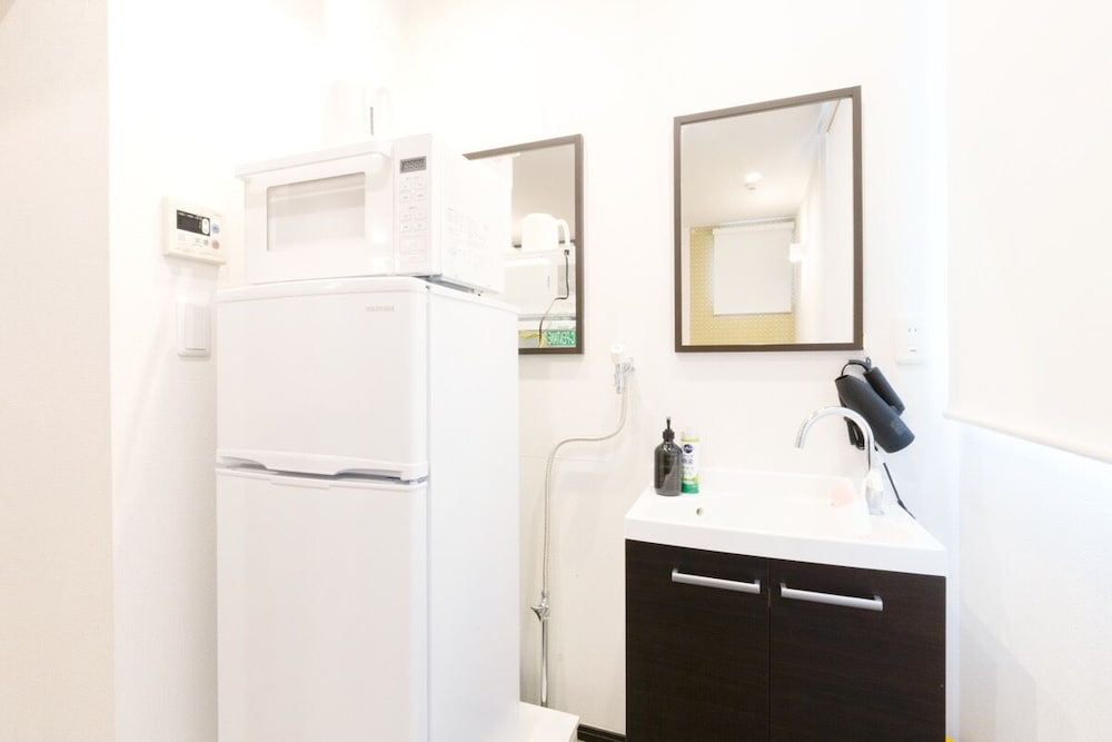 アパートメント ベッド (複数台) 禁煙 客室11 | SLEEP LAB 浅草