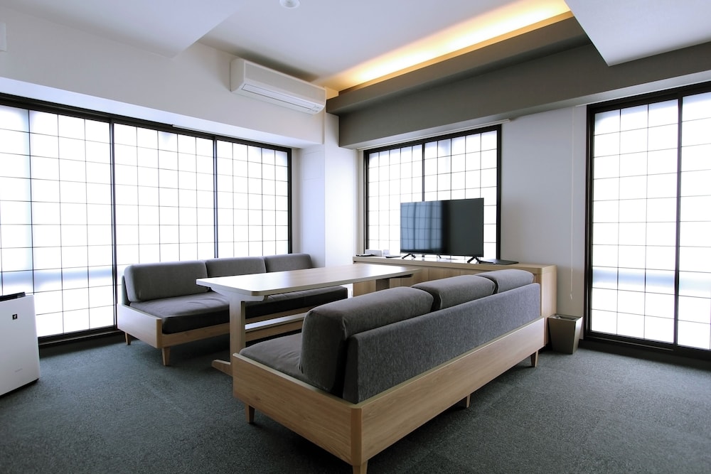 スイートルーム (和洋室/二段ベッド付) 禁煙 客室11 | KOKO HOTEL Residence 京都 二条城
