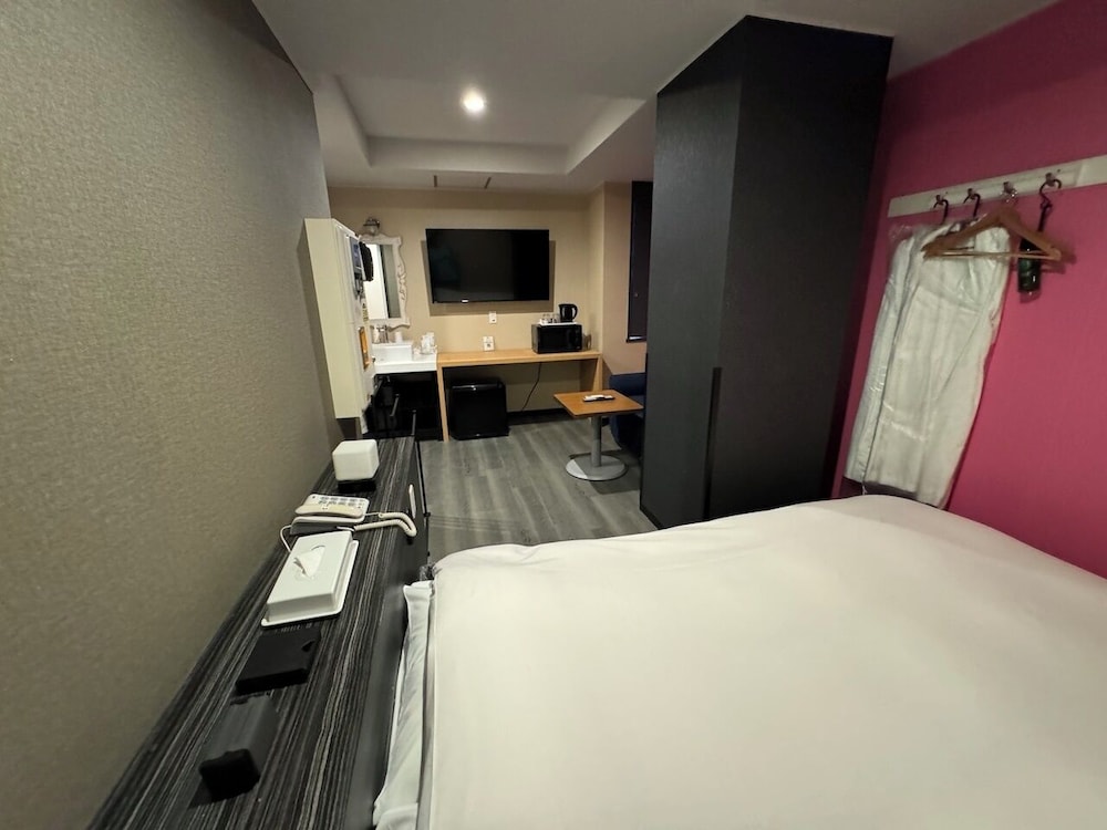 ベーシック ダブルルーム 客室8 | ホテルリオ新宿
