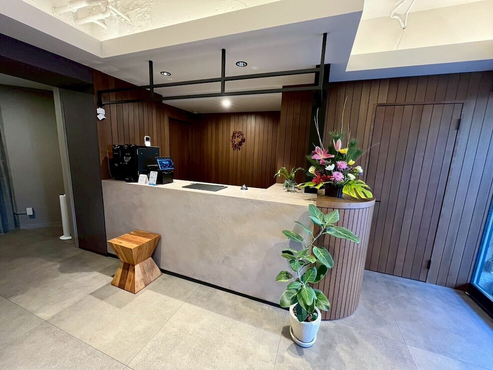 フロント1 | ホテルリオ新宿