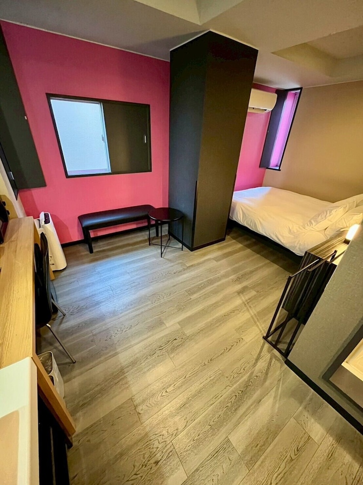 ベーシック ダブルルーム 客室8 | ホテルリオ新宿