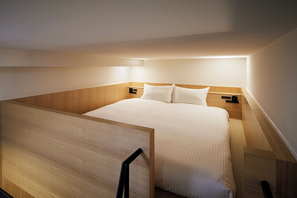 スタンダード3ベッド B 客室1 | Minn 浅草蔵前 North