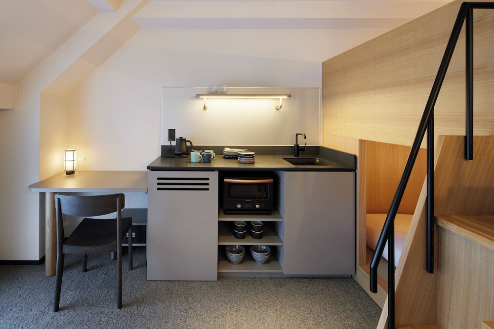 スタンダード3ベッド B 客室2 | Minn 浅草蔵前 North