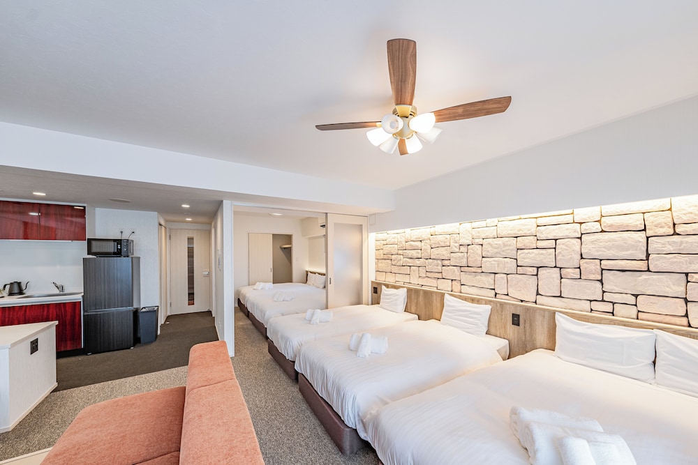 客室1 | 住一難波元町店