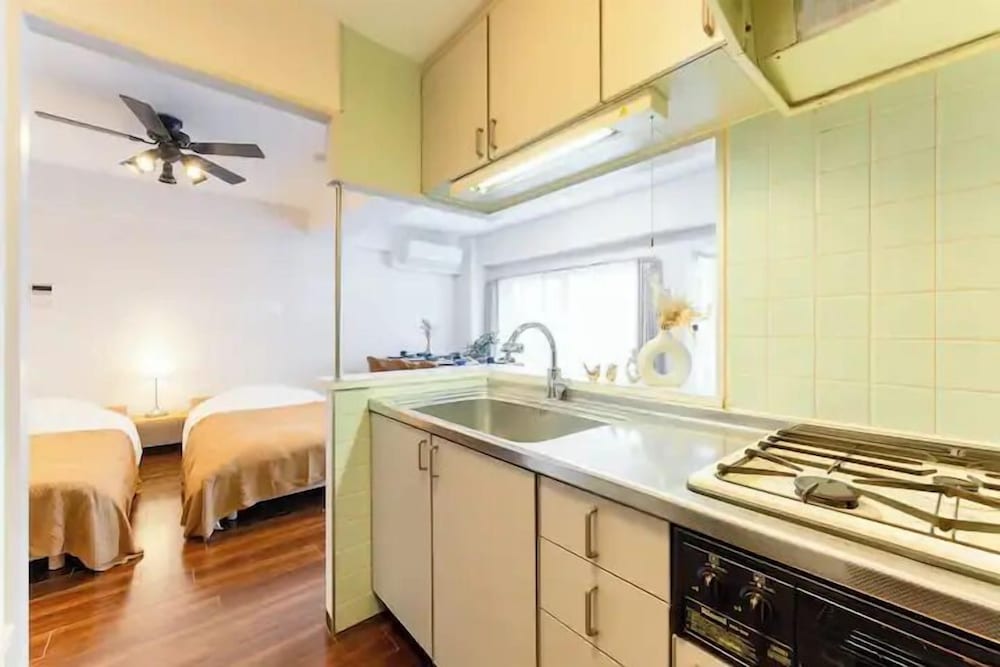 アパートメント シティビュー 専用キッチン1 | ヴィラ三田村 303