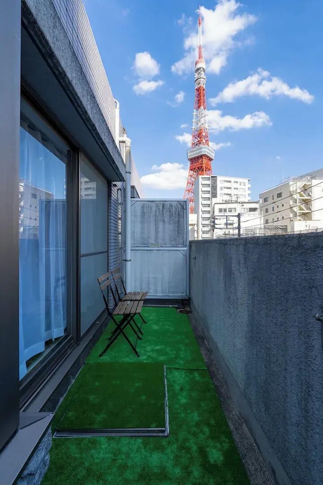 アパートメント シティビュー テラス / パティオ3 | ヴィラ三田村 303