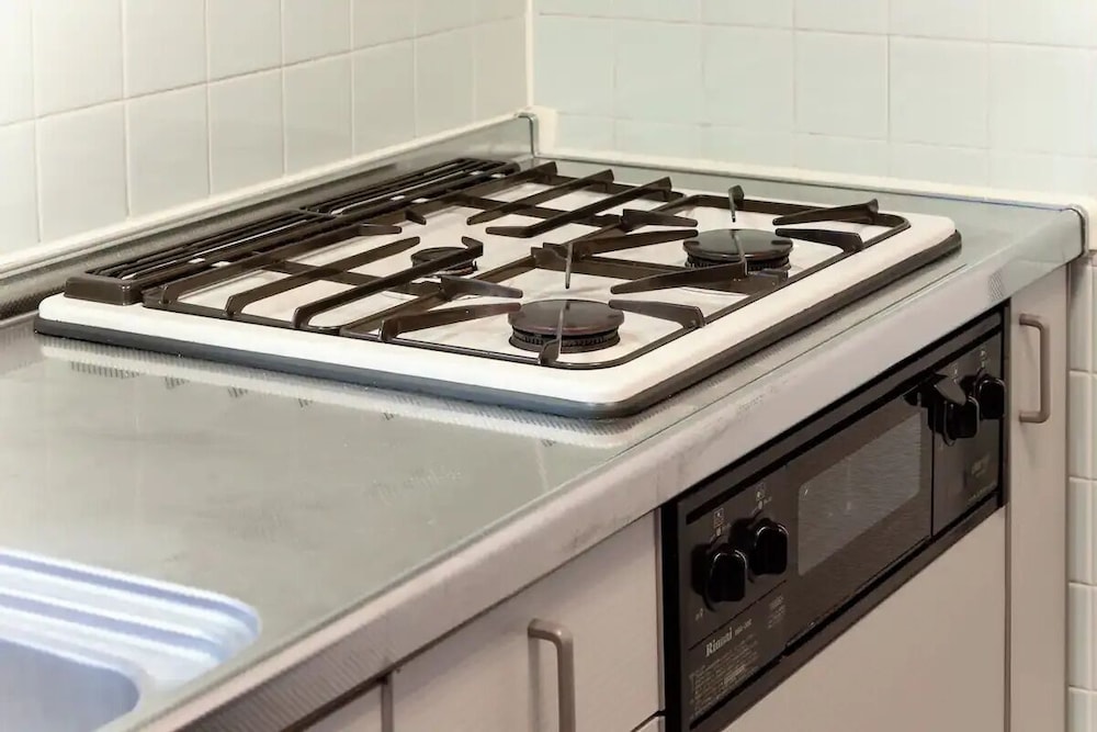 アパートメント シティビュー 専用キッチン3 | ヴィラ三田村 303