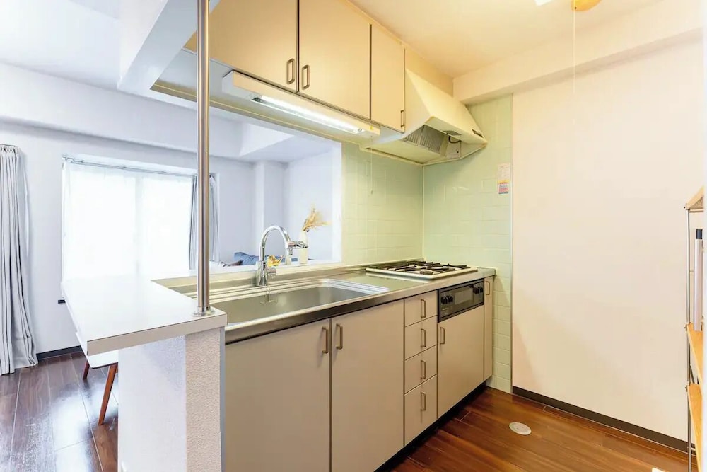 アパートメント シティビュー 専用キッチン0 | ヴィラ三田村 303