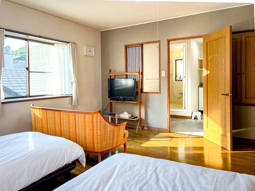 デラックス ハウス 3 ベッドルーム 客室23 | SUMITSUGU HOUSE Station