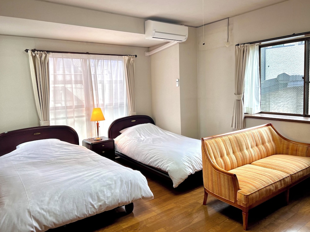 デラックス ハウス 3 ベッドルーム 客室20 | SUMITSUGU HOUSE Station