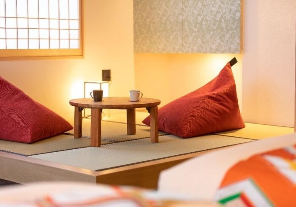 ファミリー ツインルーム 客室2 | ホテルエスノグラフィー清水五条