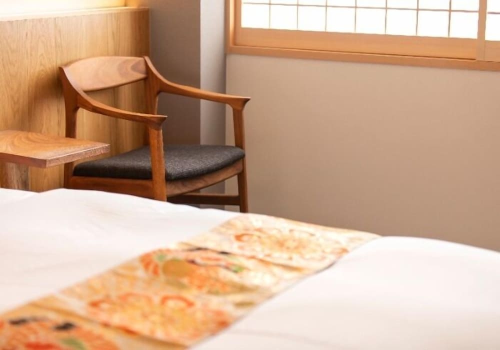 コンフォート ダブルルーム 客室2 | ホテルエスノグラフィー清水五条