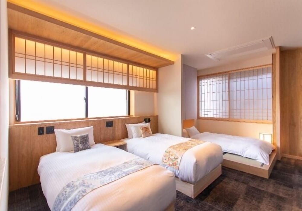 ファミリー ツインルーム | ホテルエスノグラフィー清水五条