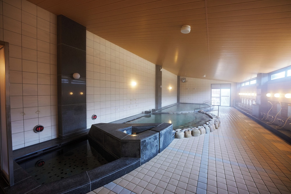 キャビン ベッド (複数台) バルコニー バスルーム2 | AGEKI BASE HOTEL