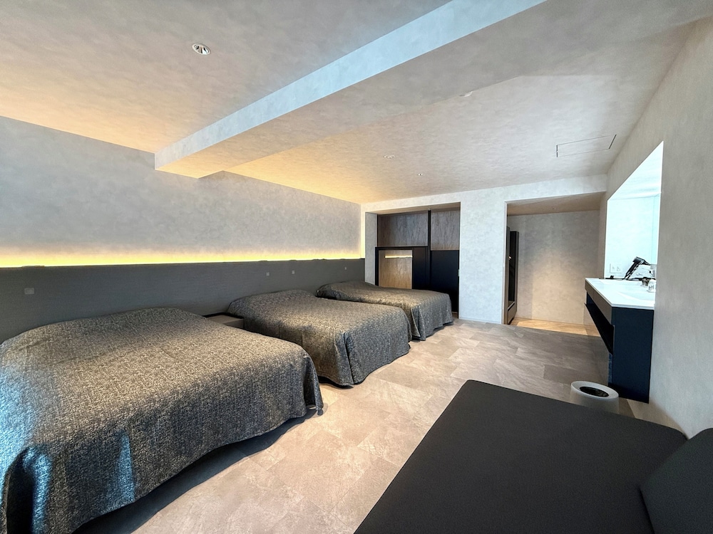 デラックス スイート バルコニー オーシャンビュー 客室11 | DOG HOTEL SHIRAHAMA