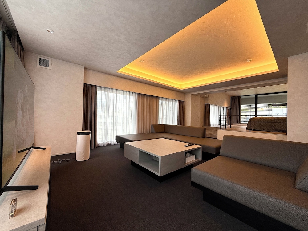 エグゼクティブ スイート 客室3 | DOG HOTEL SHIRAHAMA