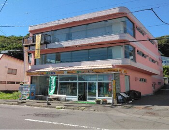 World inn むろらん仲間の家！登別・ 洞爺湖 ・札幌・空港直通バス発着点