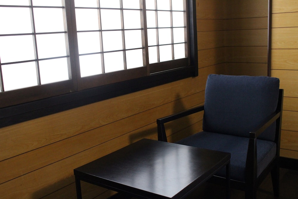 スタンダード ツインルーム 禁煙 客室1 | 優彩別館