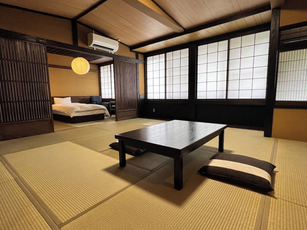 ファミリー 4 人部屋 禁煙 | 優彩別館