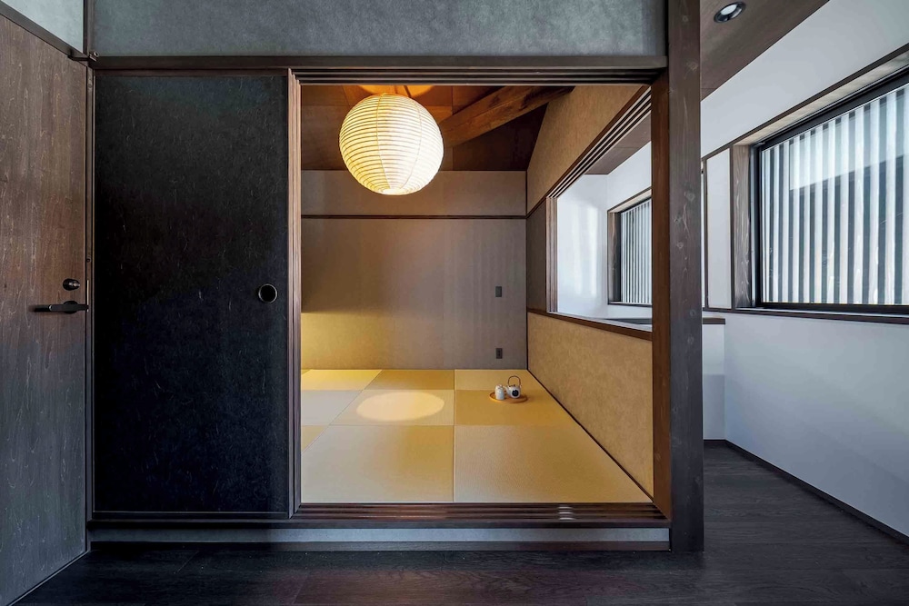 トラディショナル ハウス 3 ベッドルーム 禁煙 キッチン 客室2 | 天満町 いち花