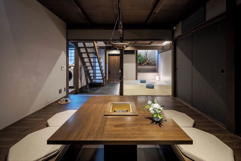 トラディショナル ハウス 3 ベッドルーム 禁煙 キッチン リビング エリア2 | 天満町 いち花