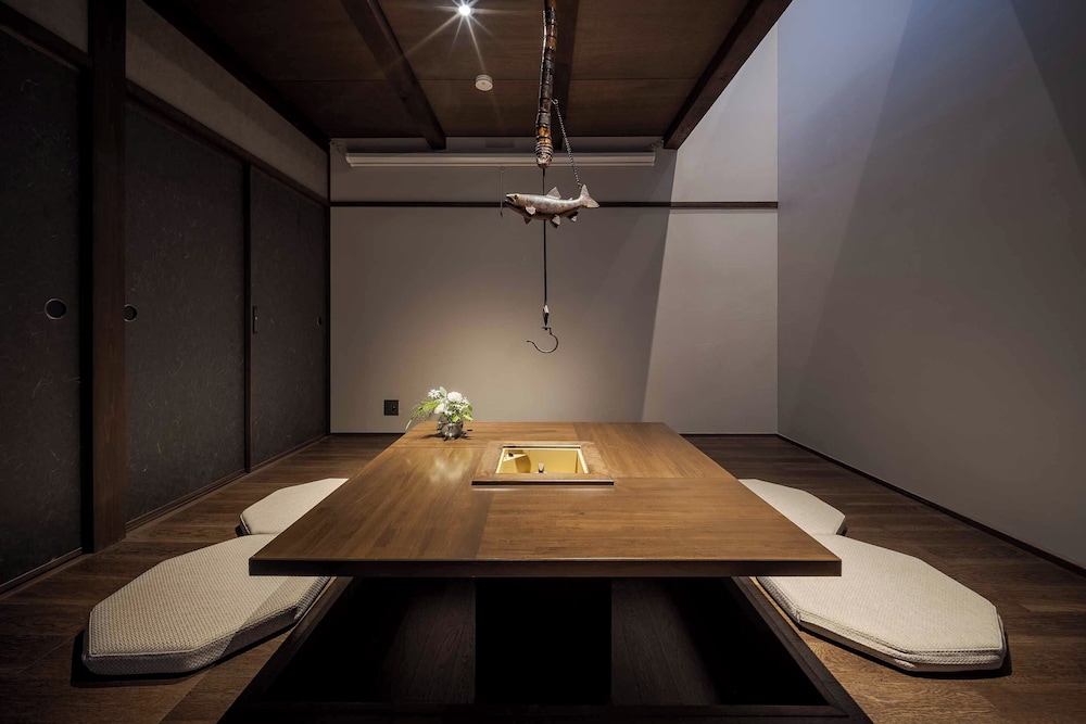 トラディショナル ハウス 3 ベッドルーム 禁煙 キッチン リビング エリア4 | 天満町 いち花