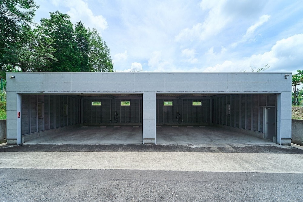 駐車場1 | 欅の宿 縁