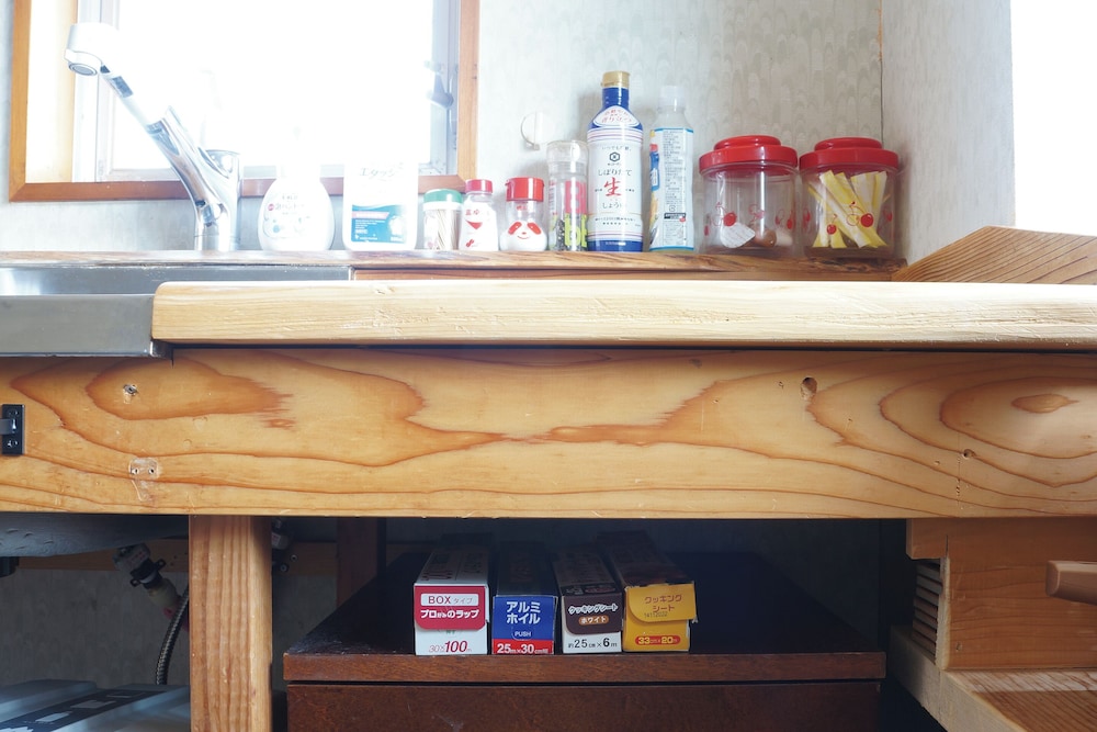 亀石 2F 禁煙 専用キッチン4 | お宿・喜喜哀楽 IG2