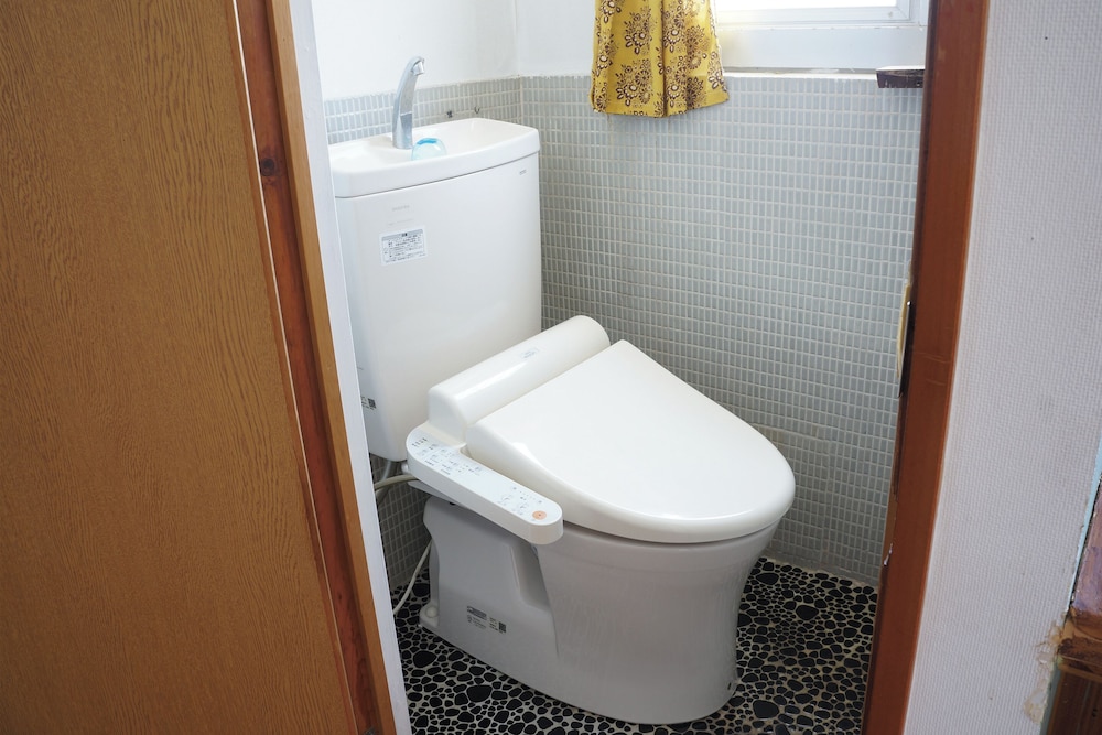 亀石 2F 禁煙 客室3 | お宿・喜喜哀楽 IG2