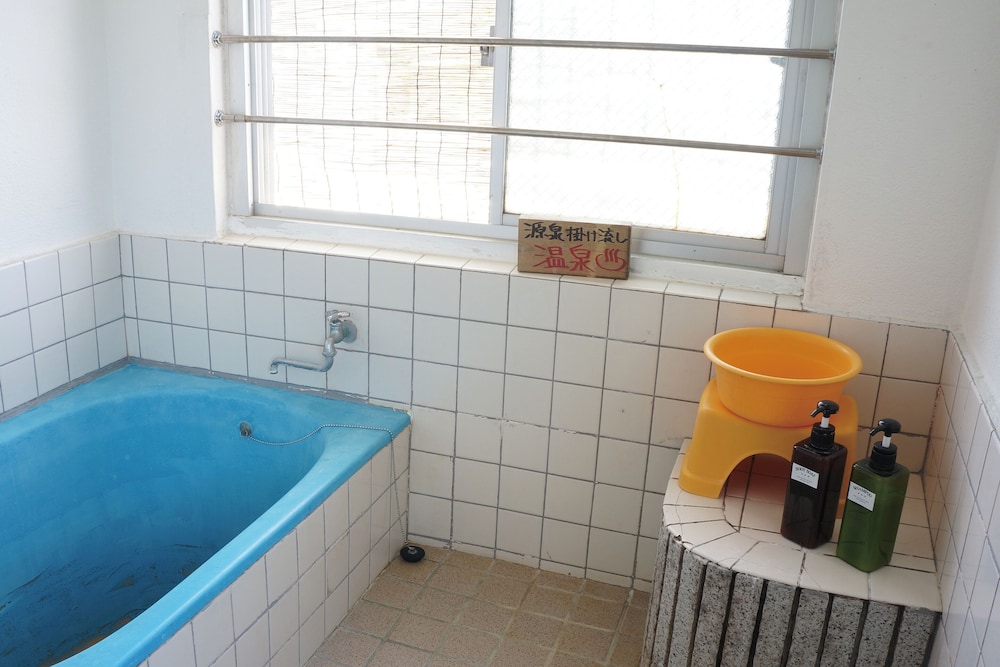 亀石 2F 禁煙 バスルーム7 | お宿・喜喜哀楽 IG2