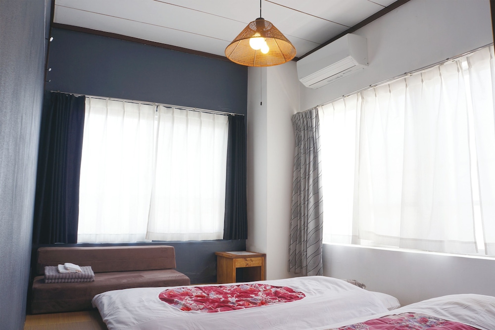 亀石 2F 禁煙 客室33 | お宿・喜喜哀楽 IG2