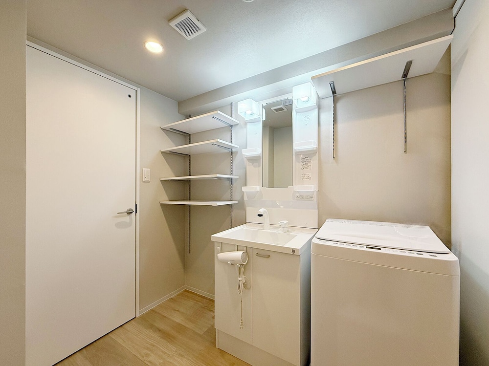 デザイン スタジオ バスルーム3 | クリオ的場 by b-hotel