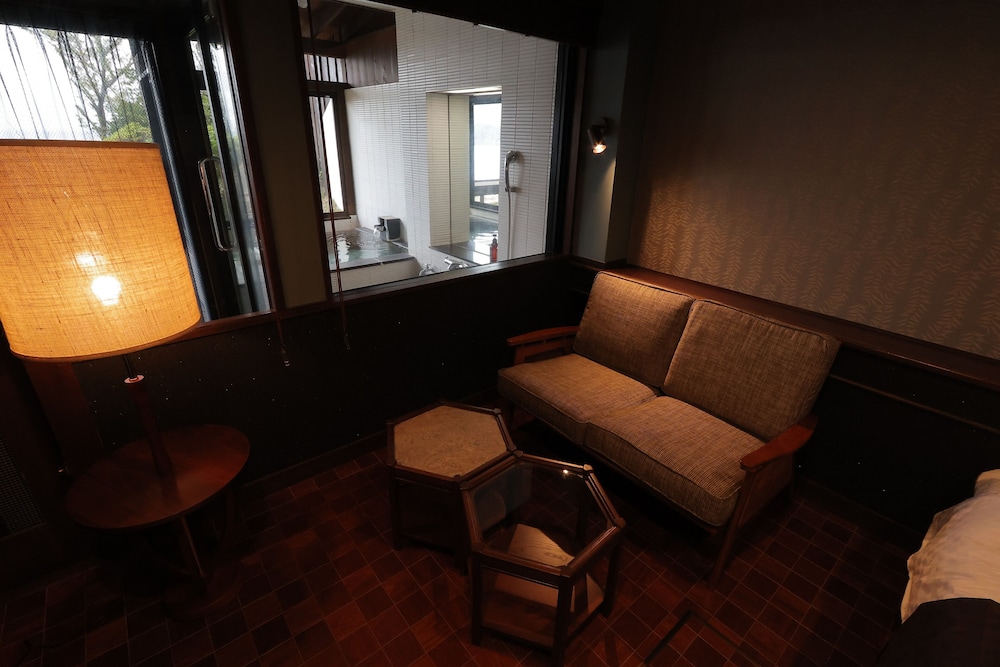 ラグジュアリー ツインルーム 禁煙 スパ浴槽 バスルーム0 | 至善天遊