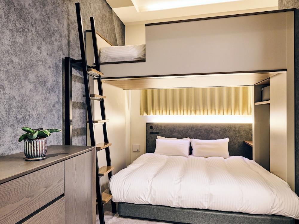 プレミアムバンク (プロジェクター付) 禁煙 客室3 | HOTEL ALL IN TOKYO ASAKUSABASHI