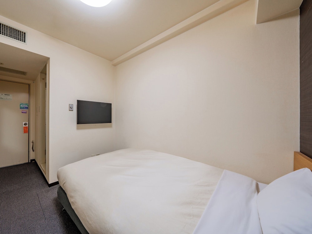 エコノミー ダブルルーム 1 ベッドルーム 禁煙 客室2 | ホテル帯広ヒルズ