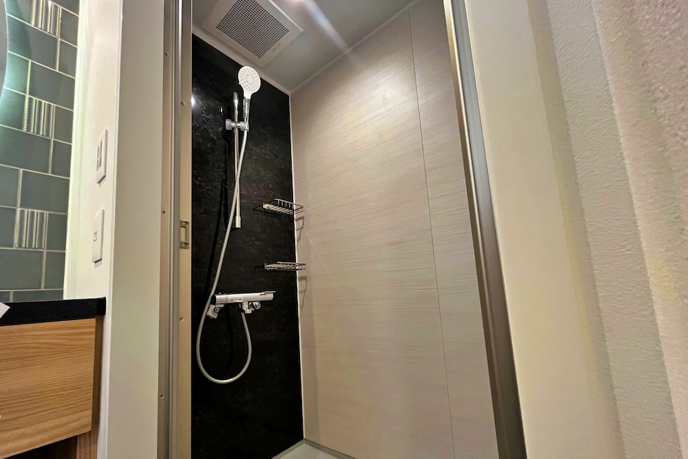 モデレートダブル (シャワーブースタイプ) [スカイフロア(14~16F)] 禁煙 バスルーム0 | ラジェントホテル沖縄那覇