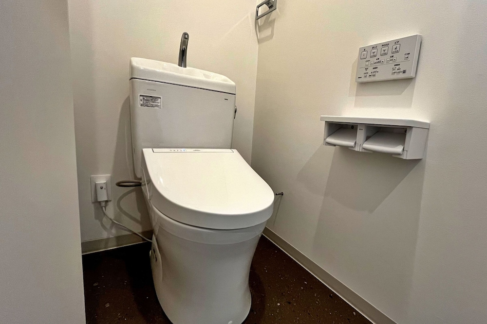 モデレートダブル (シャワーブースタイプ) [スカイフロア(14~16F)] 禁煙 客室1 | ラジェントホテル沖縄那覇