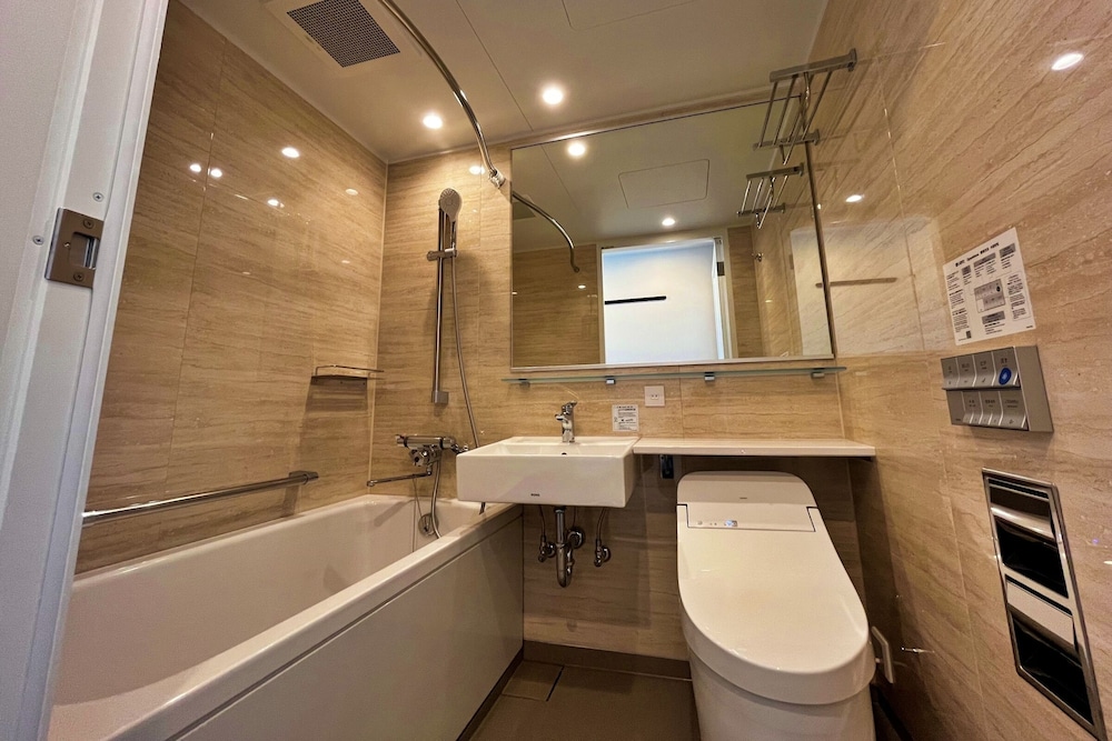 モデレートダブル [スカイフロア(14~16F)] 禁煙 バスルーム0 | ラジェントホテル沖縄那覇