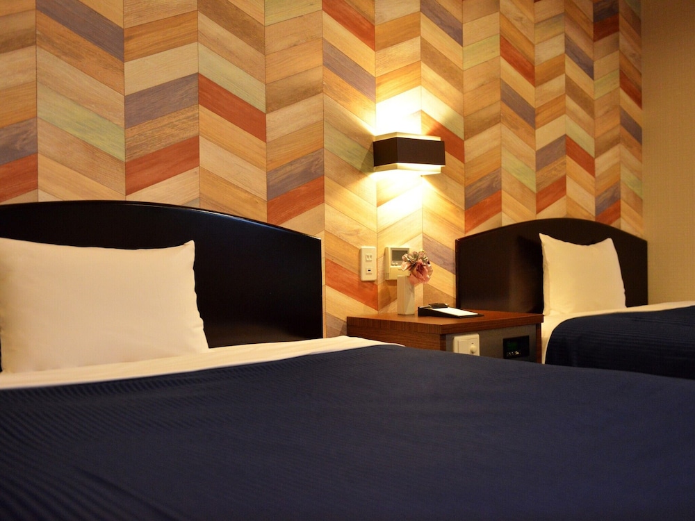 [禁煙]リニューアルスーペリアツインルーム 客室2 | ホテルニューガイア薬院