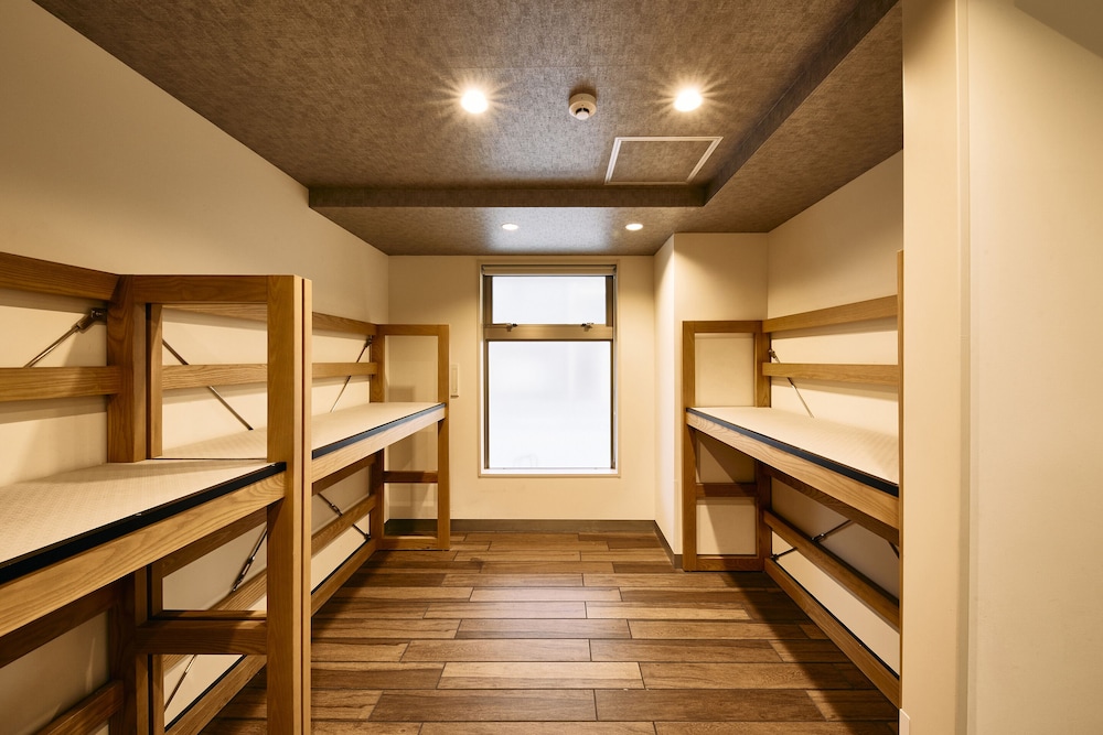 施設内の設備1 | Kyoto Guesthouse HIVE - ホステル