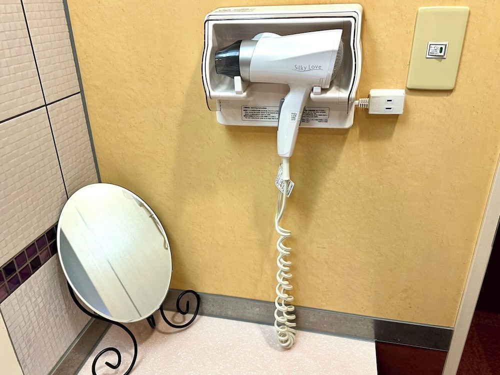 デラックス ツインルーム シティビュー 客室3 | 富士OUTLET温泉ホテル