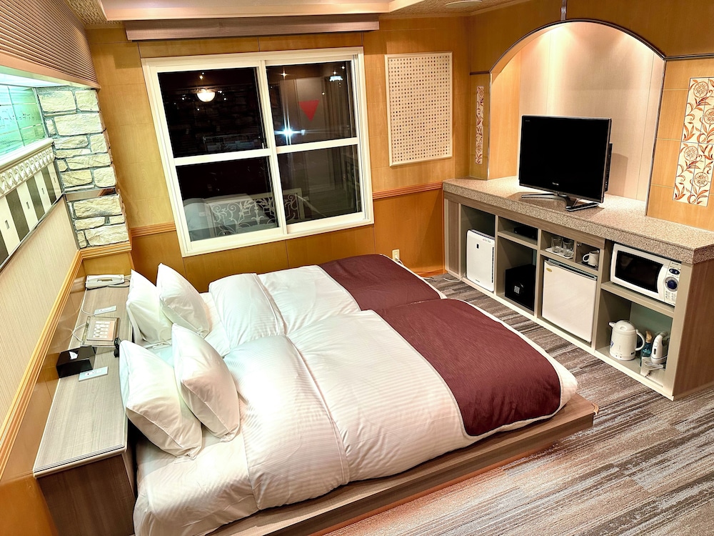 スーペリア ツインルーム シティビュー 客室1 | 富士OUTLET温泉ホテル