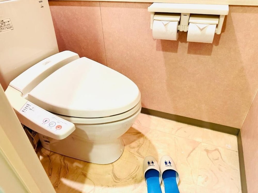 スーペリア ツインルーム シティビュー 客室8 | 富士OUTLET温泉ホテル