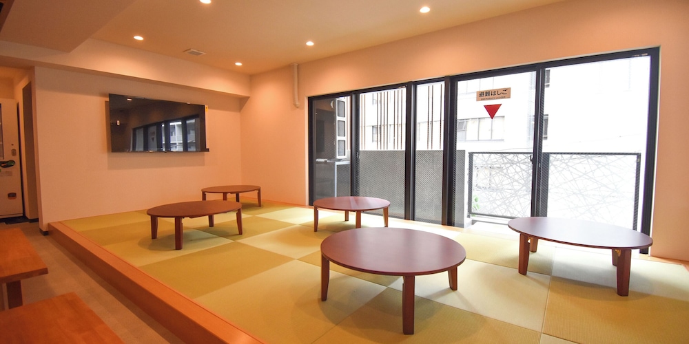ロビーラウンジ1 | HOTEL WINDS ASAKUSA Capsule Inn - ホステル ロビーラウンジ1 | HOTEL WINDS ASAKUSA Capsule Inn - ホステル