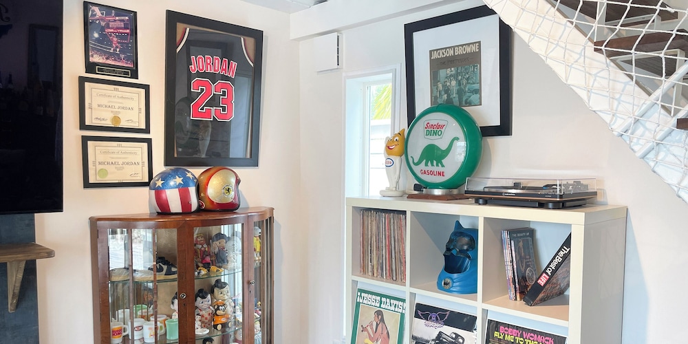 Villa B棟 リビングルーム1 | VAMOS Villa 徳之島