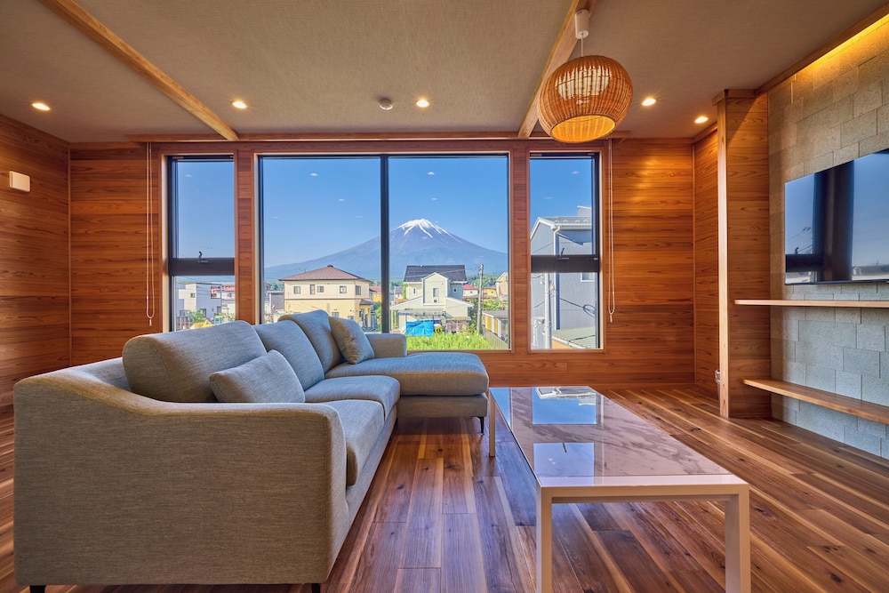 ラグジュアリー ヴィラ マウンテンビュー 部屋からの景観0 | Miire Mt.Fuji Natural