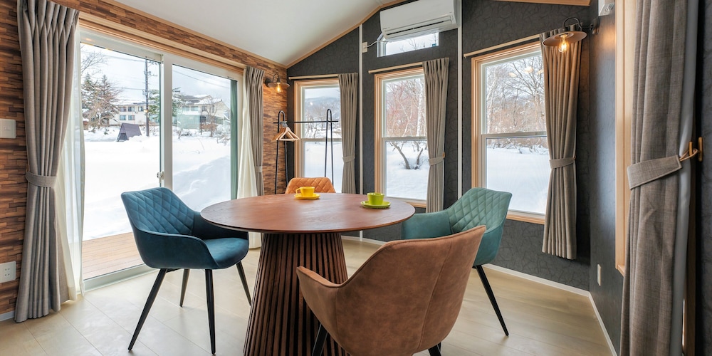 コテージ マウンテンビュー 客室1 | Myoko Onsen cottage Ajisai
