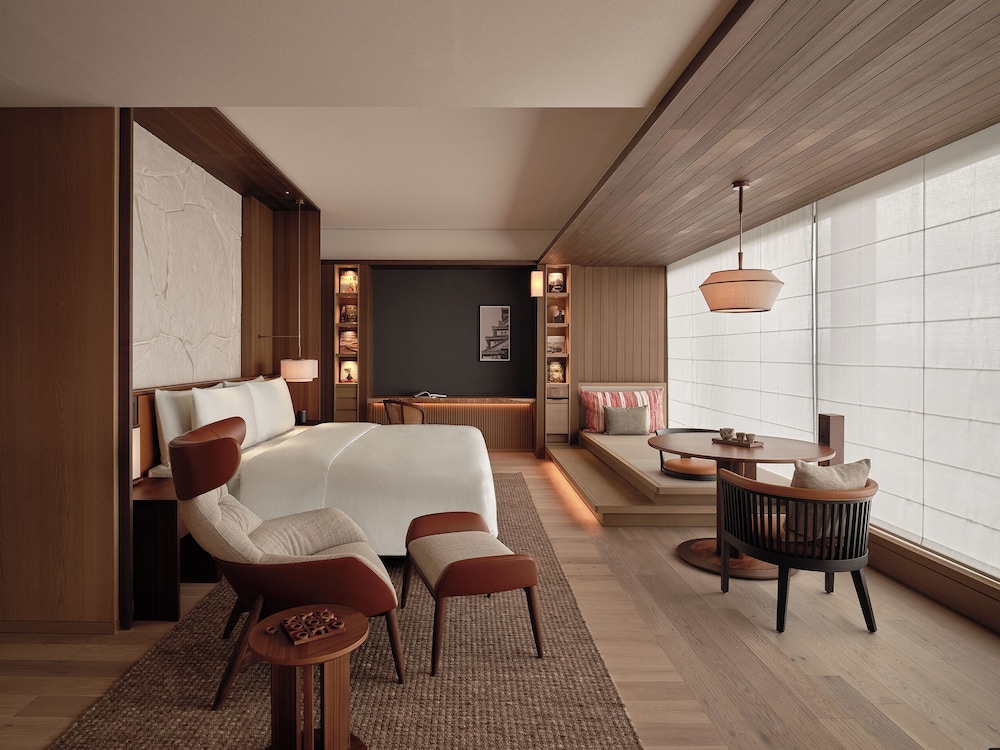 デラックス スイート キングベッド 1 台 シティビュー | パティーナ大阪