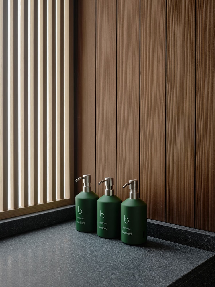 デラックス スイート キングベッド 1 台 シティビュー バスルーム0 | パティーナ大阪